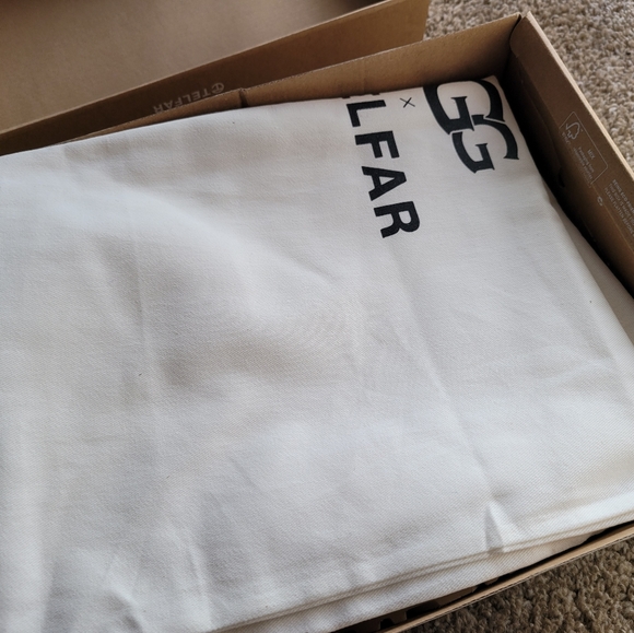 UGG x Telfar Chestnut Boots - Picture 3 of 5